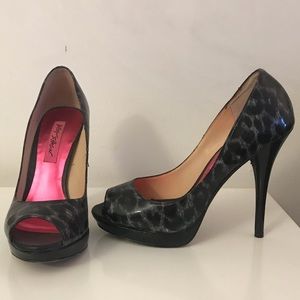 Betsy Johnson Leopard Print Heels